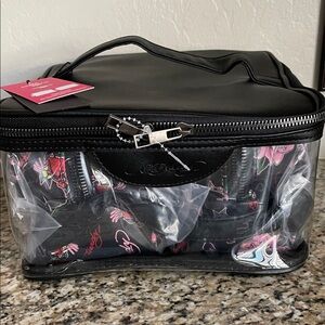 Ed Hardy 3 Piece Cosmetic Bag Set